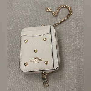 Coach Cream Pebbled Leather Heart Stud Zip Card Case with Gold Chain